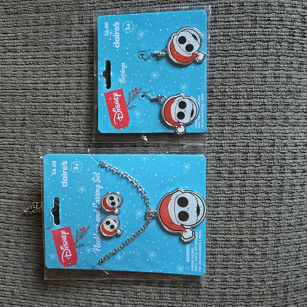 Disney nightmare before Christmas earrings, necklace